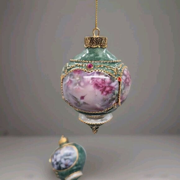 Set Of (2) Vintage Bradford Editions Christmas  Hummingbird Porcelain Ornaments - Picture 7 of 9